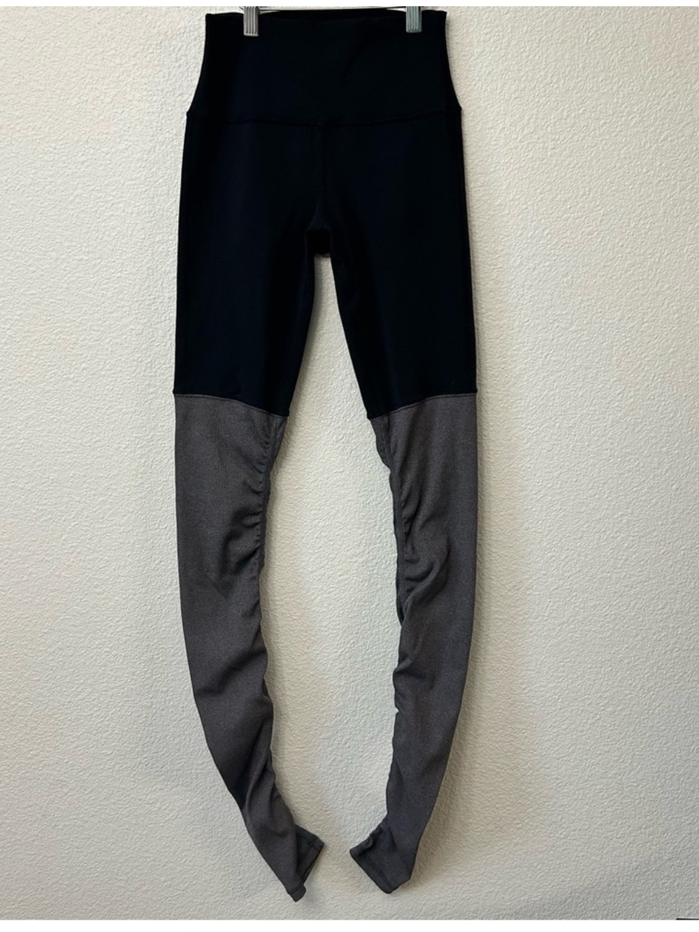 ALO Goddess High Waist Ribbed Leggings Two Tone Heathered Gray Black Size XS